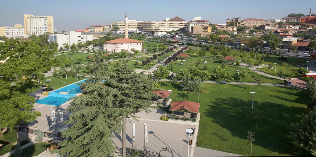 Mehmet Akif Ersoy Parkı — 4